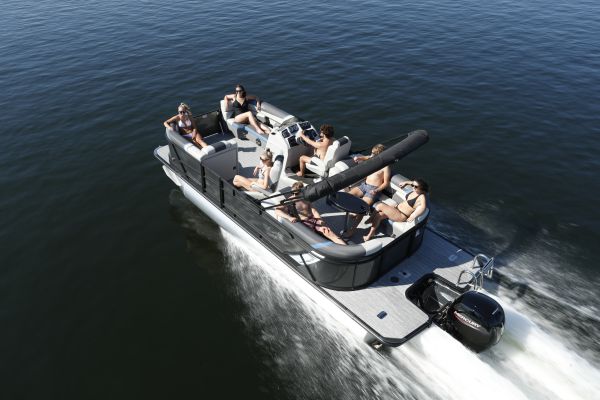 Geneva Sport 23 LR DH Sunchaser Pontoon Boat